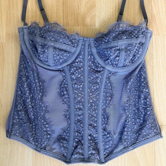 Out From Under Bustier Corset Top Lace Y2K Coquette Whimsigoth Romantic Fairy S - Picture 3 of 4